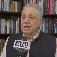 "All eyes on Islamabad; both sides serious about reaching a sort of agreement", says foreign affairs expert Awwad