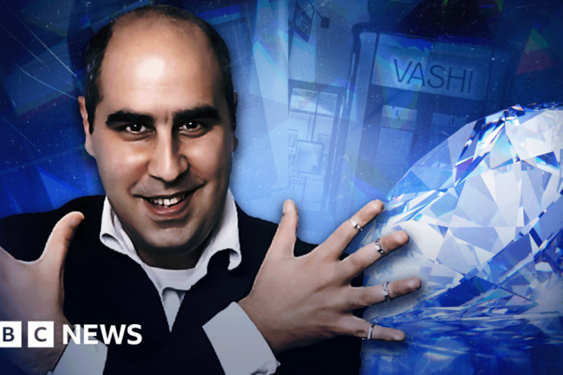 Vashi- Jewellery boss in 170m scam told shop staff to pretend to be customers