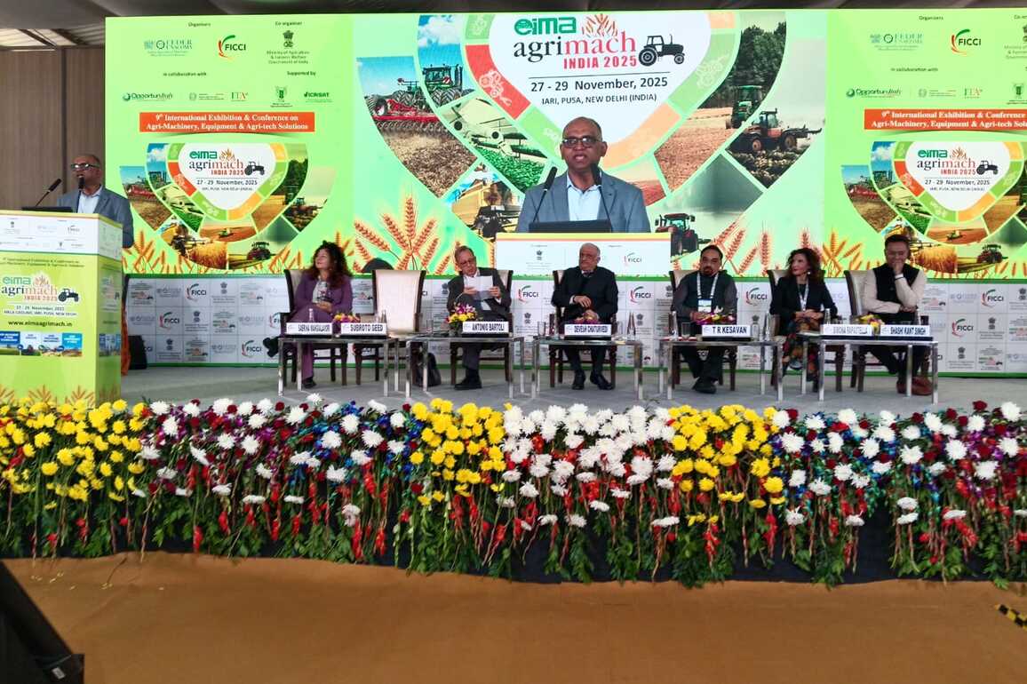 Agriculture Ministry urges farm machinery industry to move towards green-fuel-based technologies