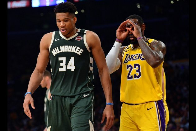 Trio of teams runaway leaders in updated NBA title odds