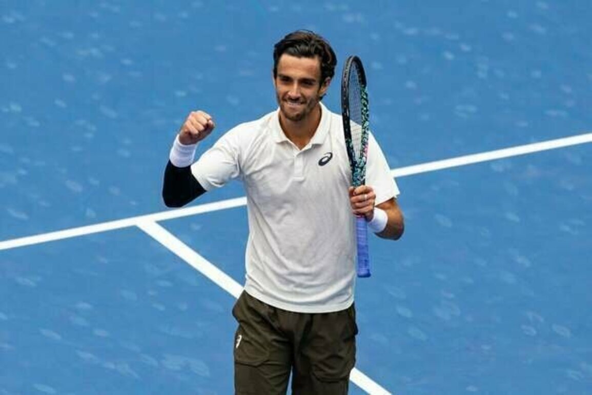 ATP roundup: Italy's Lorenzo Musetti cruises in Chengdu