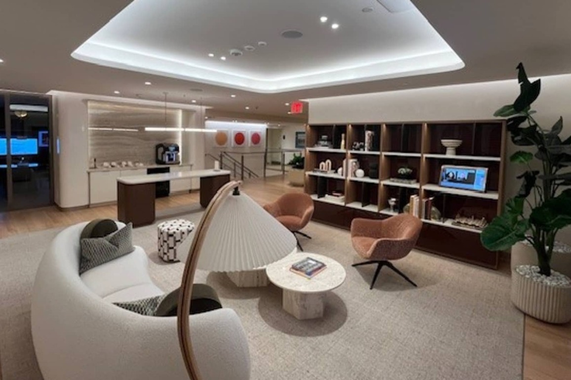 JPMorgan Chase is heading upmarket to woo Americas millionaires