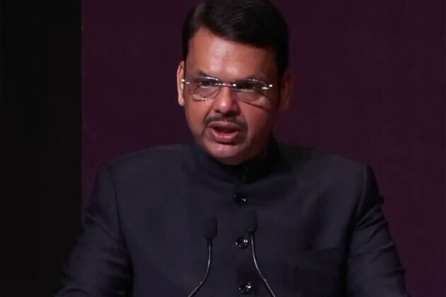 Maharashtra govt cracks down on LPG black marketing, 1,208 cylinders seized