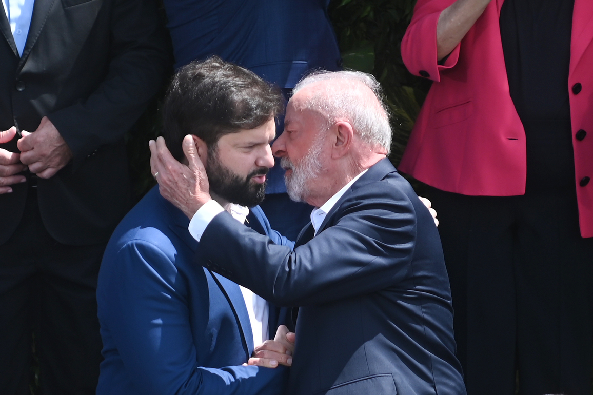 BRAZIL-BELEM-CLIMATE SUMMIT-FAMILY PHOTO