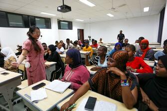 (Hello Africa) More Tanzanian youth embrace Chinese night classes as bridge to future opportunities