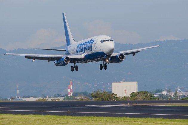 How 5G puts airplanes at risk - an electrical engineer explains