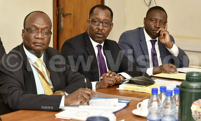 Finance ministry insists on liberalizing pension sector Finance ministry insists on liberalizing pension sector