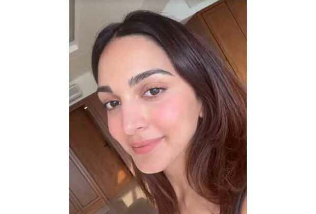 Mom-to-be Kiara Advani radiates "Sunday glow" in new Instagram post