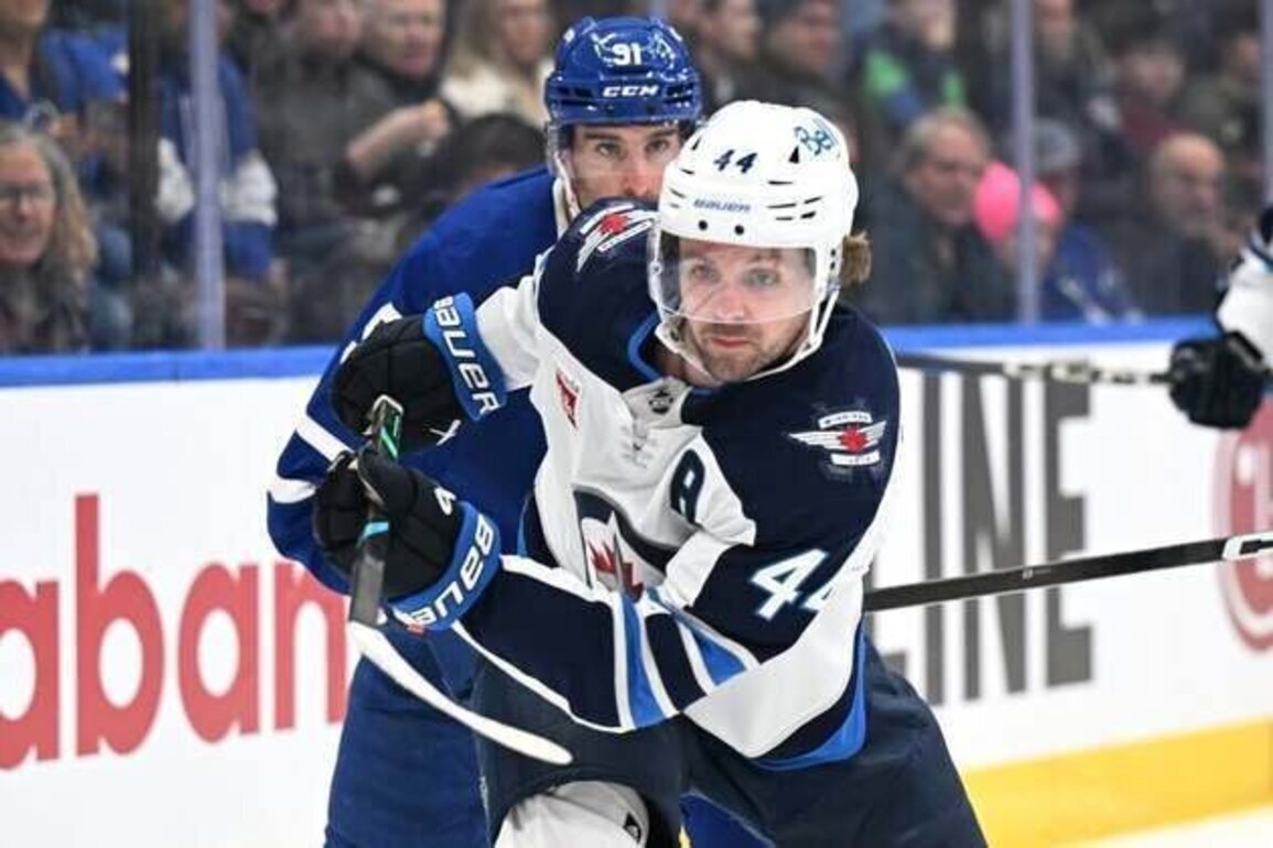 Report: Jets D Josh Morrissey out for a while with Olympics injury