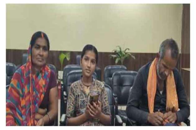 "Study diligently...": Dharmendra Pradhan speaks to Khushboo of Danapur, assures her admission in science stream