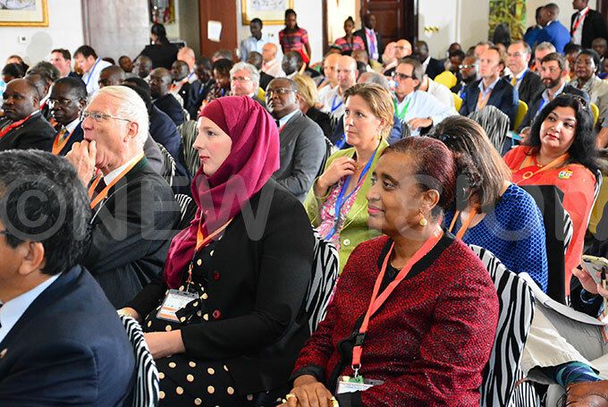 articipants at the iants lub onservation and ourism nvestment forum 