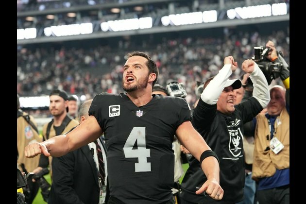 Derek Carr digs at Raiders, helps AFC grab lead at Pro Bowl Games