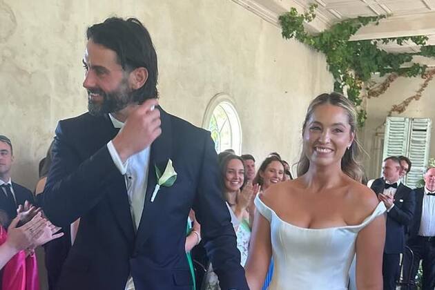 Sydney Swans AFL star Brodie Grundy ties the knot in gorgeous Adelaide ceremony