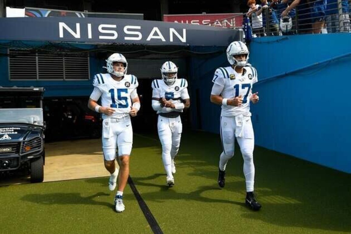 All three Colts QBs hurt; Daniel Jones (Achilles) done for season