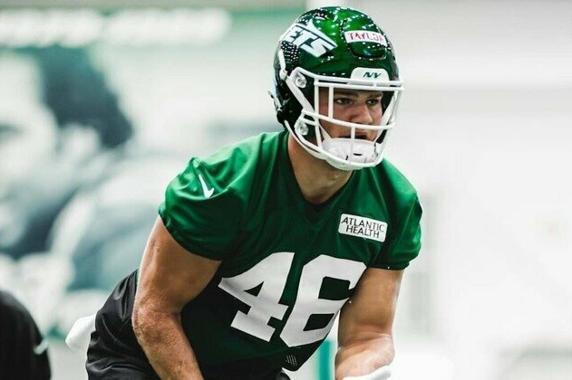 On Day 1 of Jets Rookie Minicamp, It's All About the Work