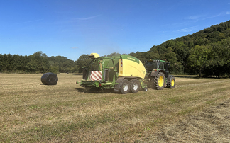 On Test: Krone Comprima CV 150 XC Plus round baler – a well-designed, productive unit