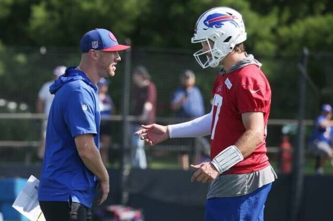 Josh Allen on crutches as Bills introduce coach Joe Brady