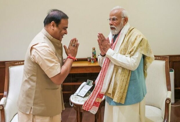 PM Modi extends birthday wishes to Assam CM Himanta Biswa Sarma