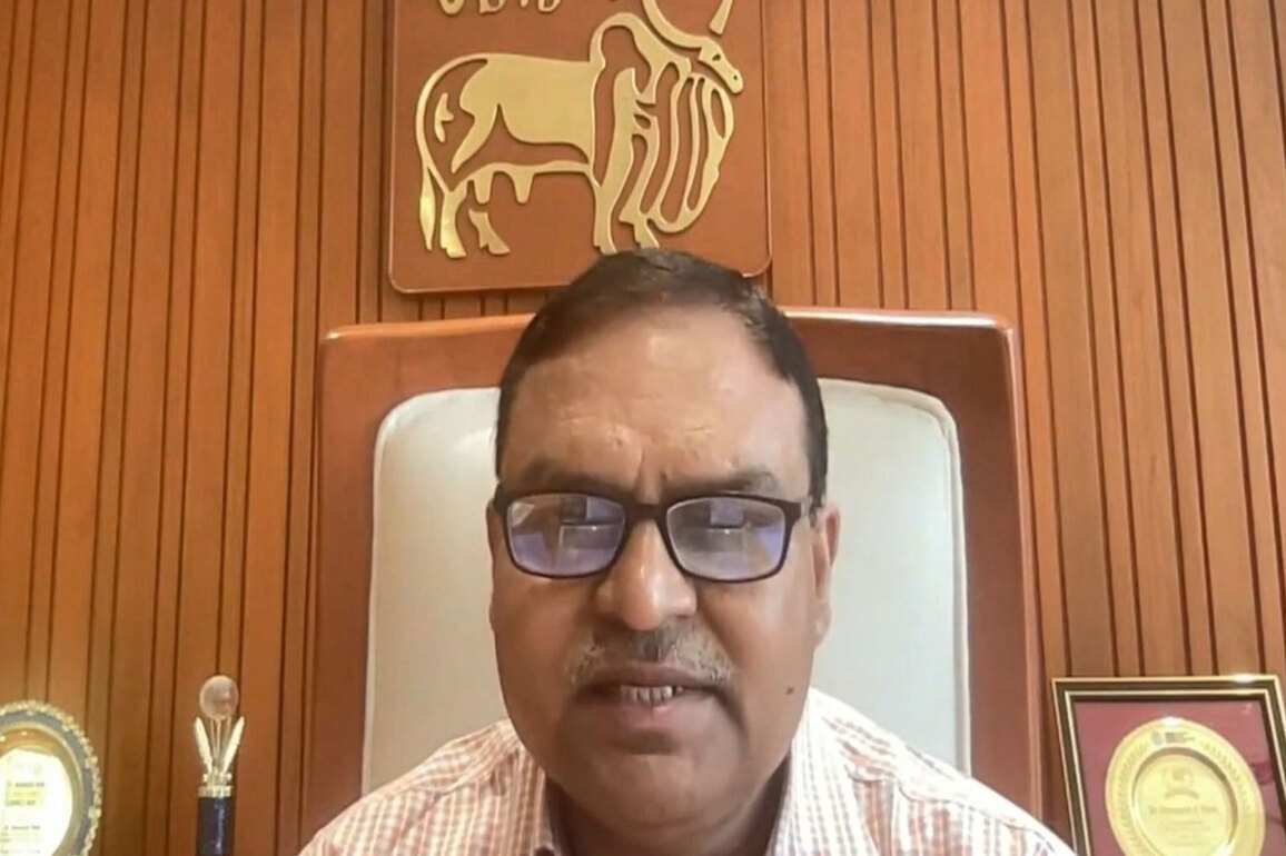 No intention to further increase prices as of now despite global crisis: Mother Dairy Chairman