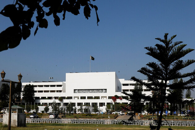 Pakistan parliamentary committees to resume debate on Field Marshal status under 27th Amendment today