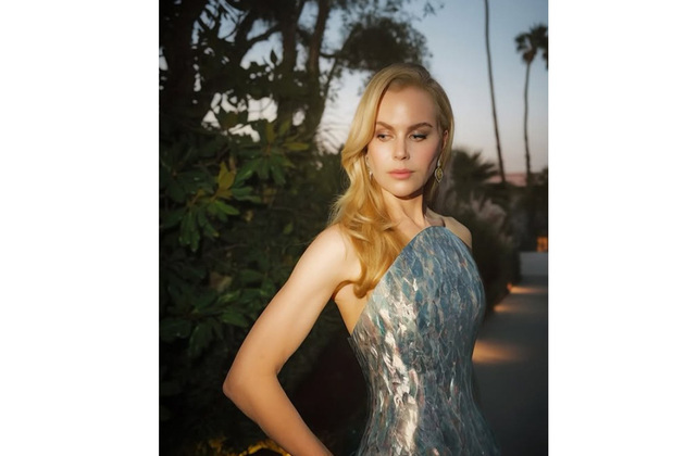 Nicole Kidman says she's training to be a death doula after mother's passing