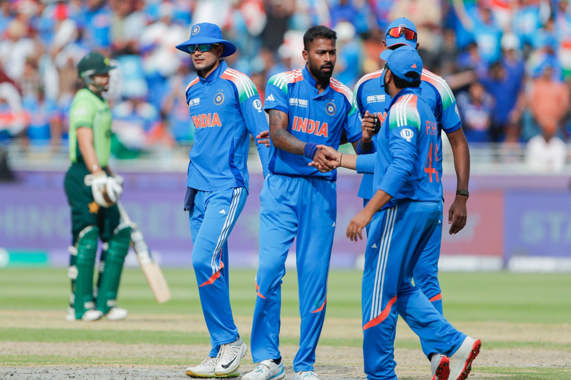 India vs Pakistan T20 Asia Cup tickets sale still on; Organisers cite Rohit, Virat's absence for slow sales