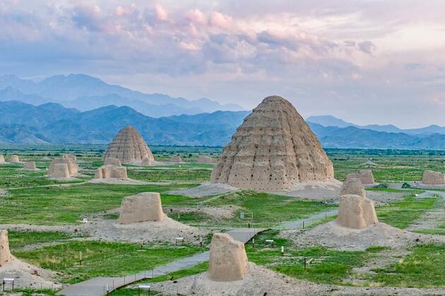 China's Xixia Imperial Tombs inscribed as UNESCO World Heritage Site