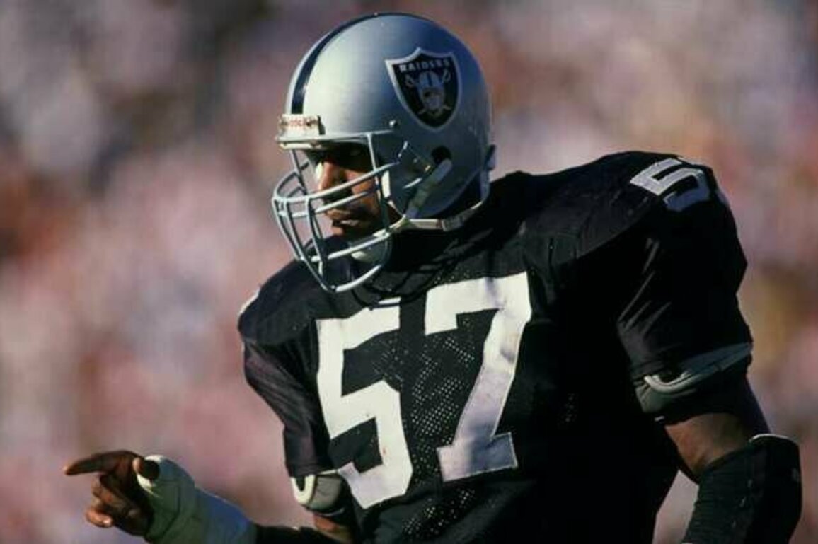 Jerry Robinson to light the Al Davis Memorial Torch on Sunday