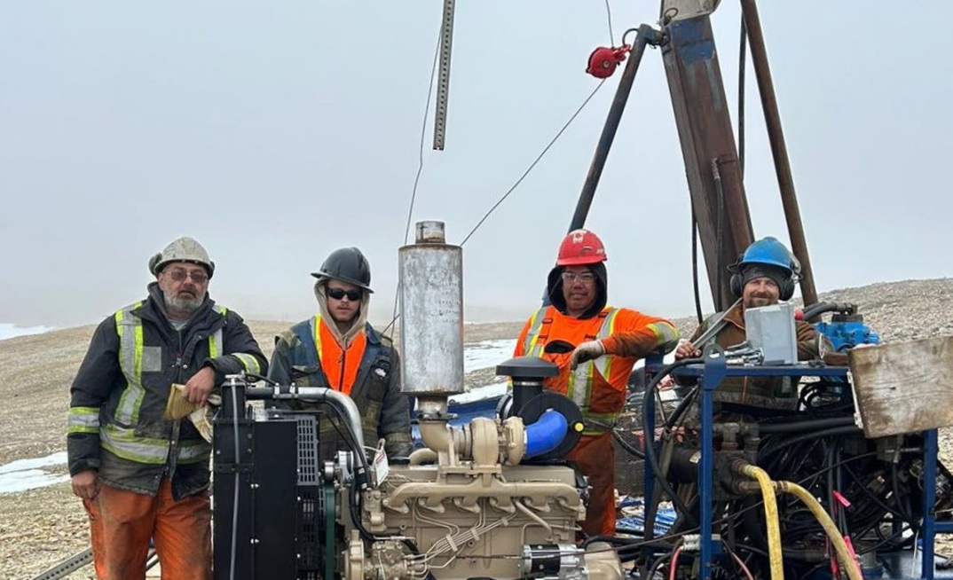 The Storm drilling crew. Credit: American West.
