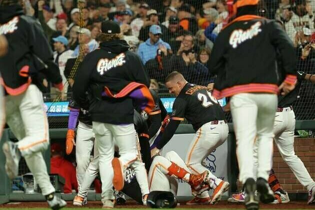 Giants seek to ride momentum of wild walk-off win vs. Phillies