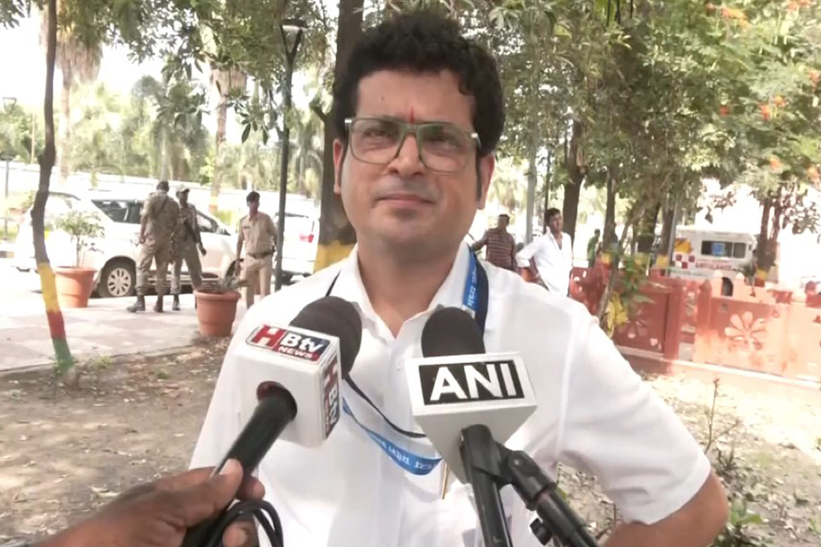 Madhya Pradesh: Illegal alcohol worth Rs 24 lakh seized in Indore
