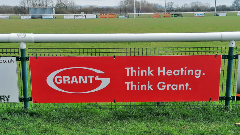 Grant UK sponsors Melksham mini and junior rugby teams