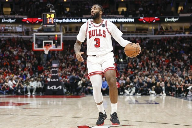 Bulls' big men hope to bully Grizzlies