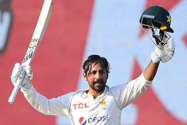 Pakistan's 2017 Champions Trophy-winning captain, Sarfaraz Ahmed, announces retirement from international cricket