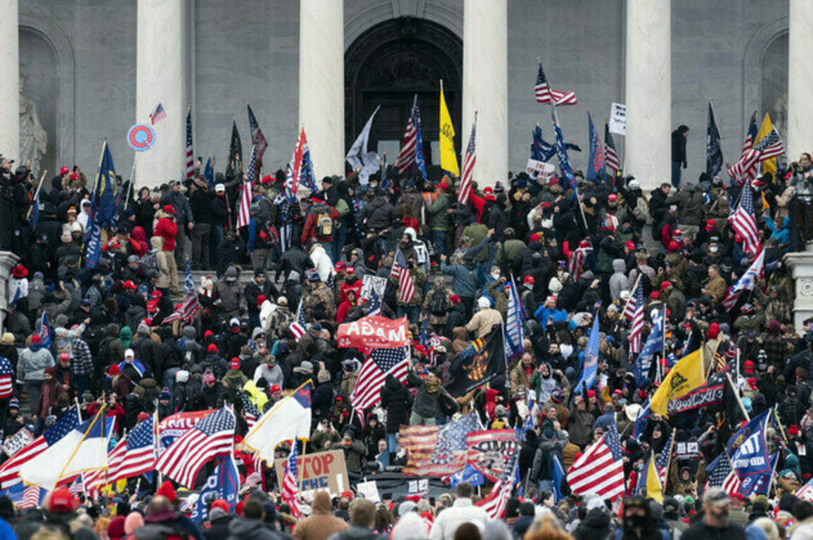 FBI had nearly 300 plainclothes agents at Capitol riot  media
