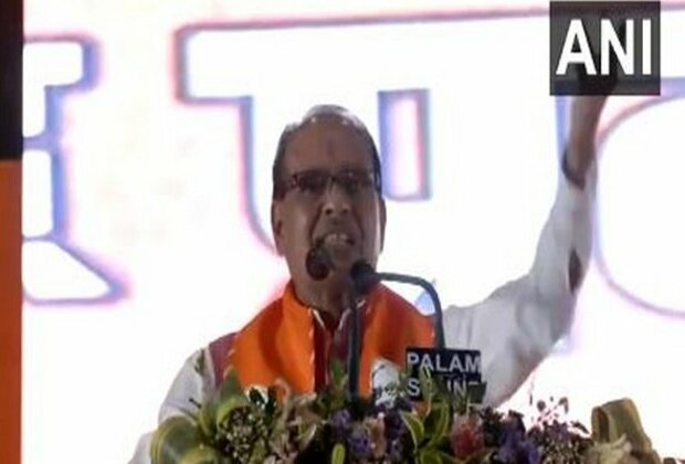 "We are here not for power, but to build country," says Shivraj Singh Chouhan