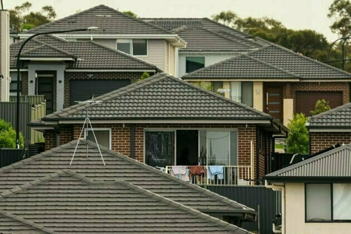 With interest rates on the way down, could house prices boom? Here's what research suggests