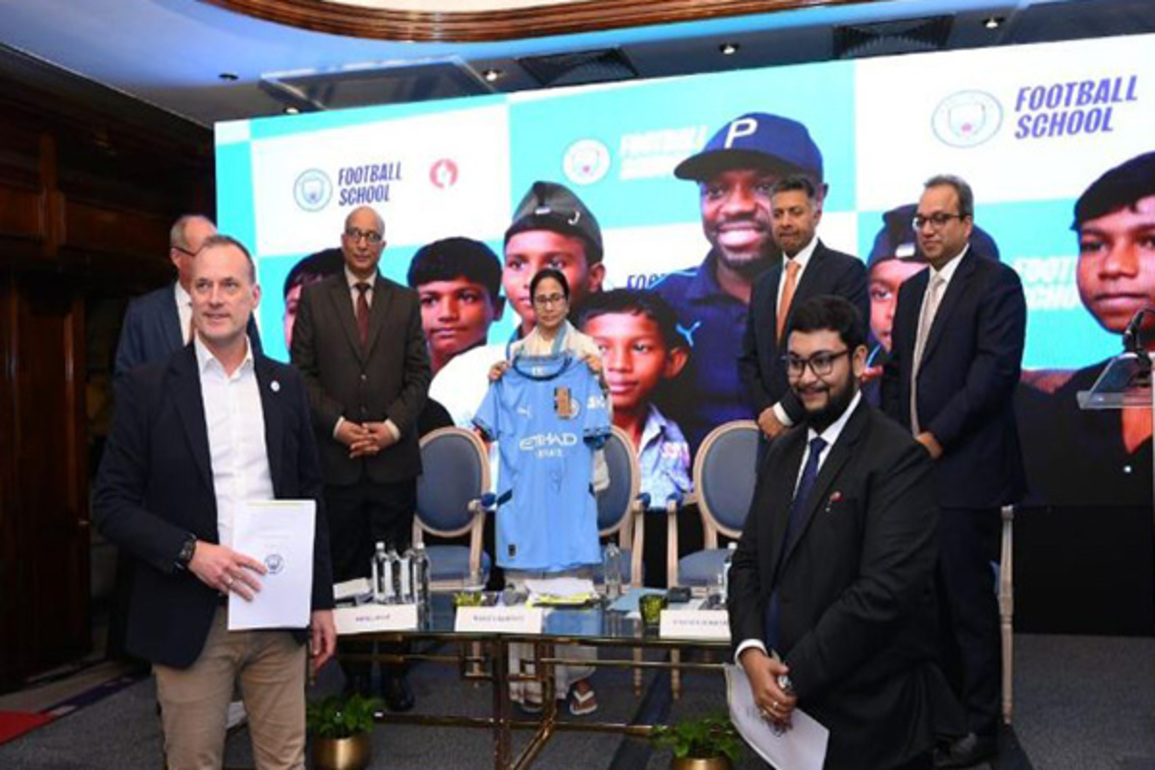 "Manchester City sign MoU to set up sports school in Bengal", Mamata Banerjee announces