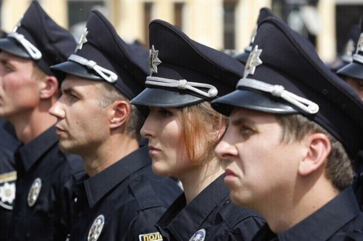 Ukrainians wont call cops over draft fears  police chief