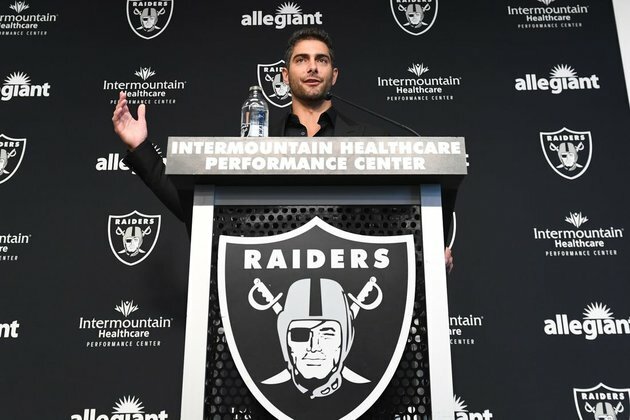 Reports: Raiders required Jimmy Garoppolo to sign contract waiver