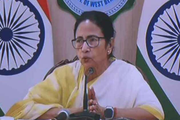 You can insult You can insult me but don't try to tarnish image of Bengal abroad: CM Mamata Banerjee ahead of her visit to UKme but don't try to tarnish image of Bengal abroad: CM Mamata Banerjee ahead of her visit to UK