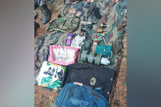 J-K: Baramulla Police recovers arms and ammunition in Namblan forest area in a joint operation