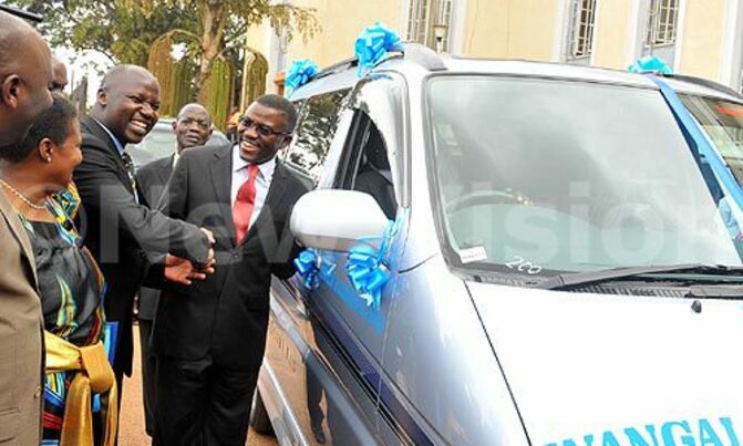 Buganda MPs donate vehicle to Kabaka Buganda MPs donate vehicle to Kabaka