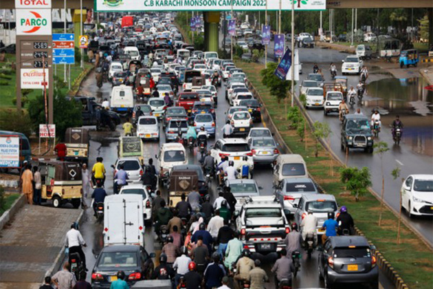 Pakistan: Sindh Assembly clashes over transport woes, vows bus expansion