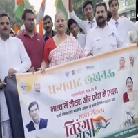 UP: Lucknow celebrates 3rd place in Swachh Survekshan 2024-25 with Tiranga yatra