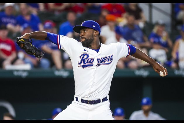 Taylor Hearn, Brad Miller lead Rangers' win over Royals