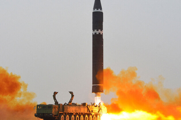 Japan, South Korea on high alert after North Korea fires multiple missiles; PM Takaichi vows "complete preparedness"