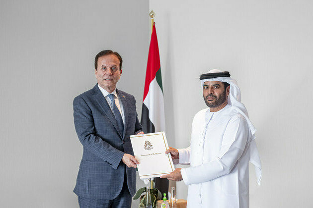 MoFA receives credentials copy from new Ambassador of Commonwealth of The Bahamas