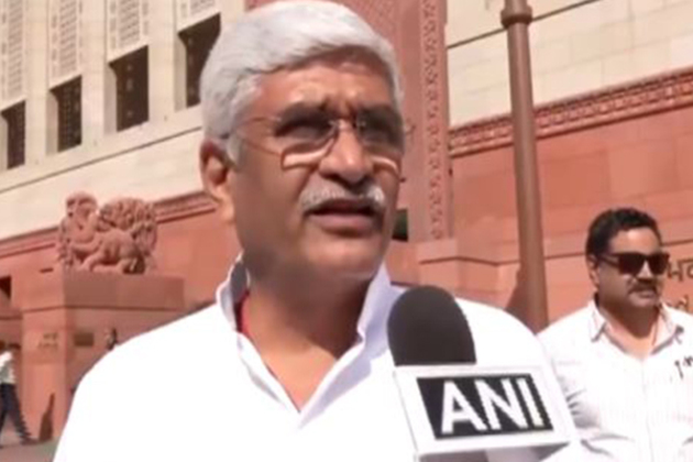 "Those vowing to protect Constitution have been exposed": Union Minister Shekhawat on DK Shivakumar's remarks