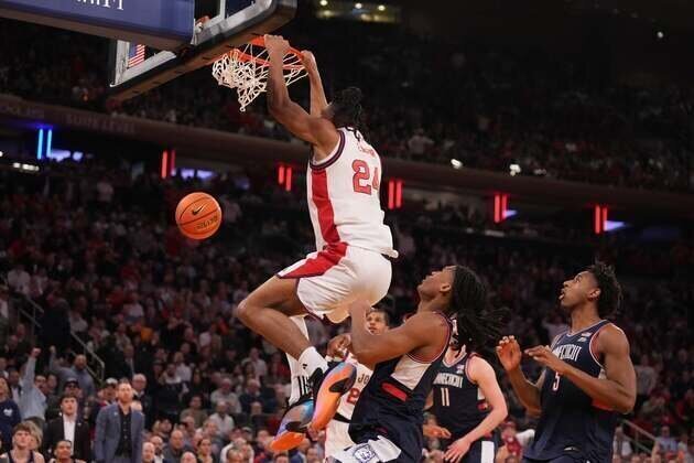 No. 13 St. John's starts fast, pounds No. 6 UConn for Big East crown